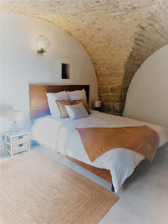 Bed and Breakfast La Cachette Aigues-Vives  Esterno foto