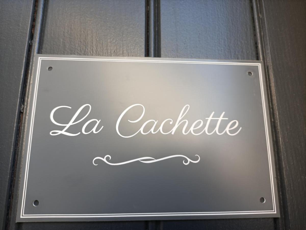 Bed and Breakfast La Cachette Aigues-Vives  Esterno foto